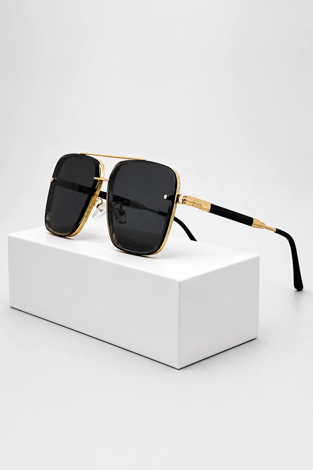 Barlow | Retro Aviator Sunglasses with Gold Frame and UV400 Gradient Lens - Image 10