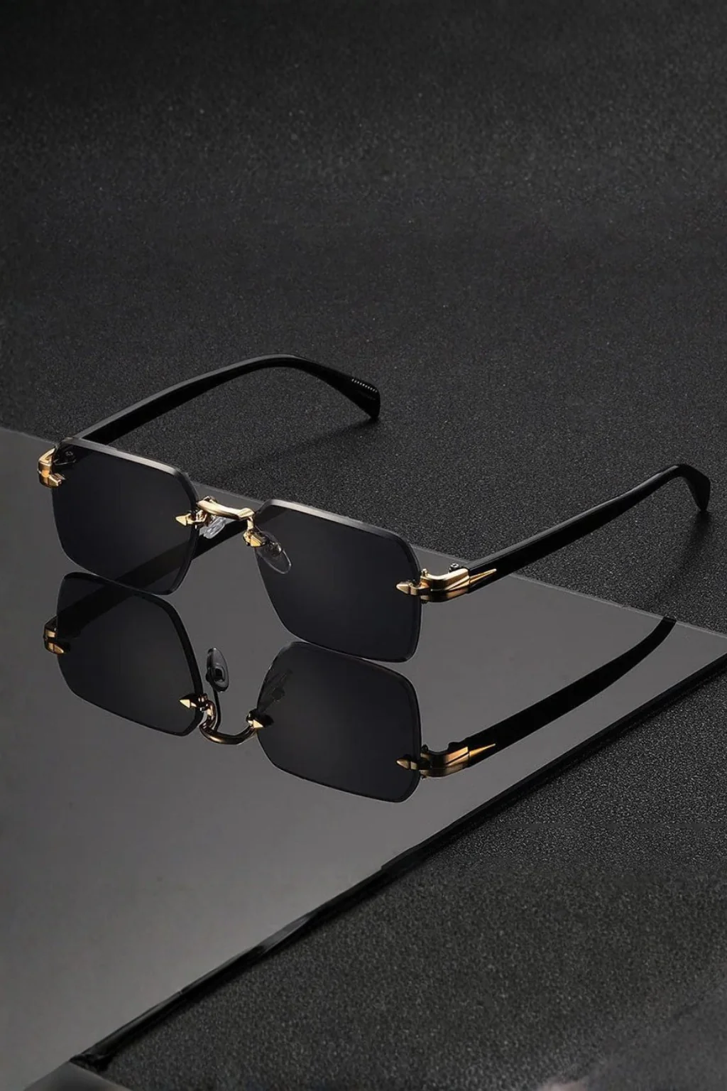 Calvin | Men Rimless Sunglasses with Gold Bridge and Gradient Tinted Lens - Image 8