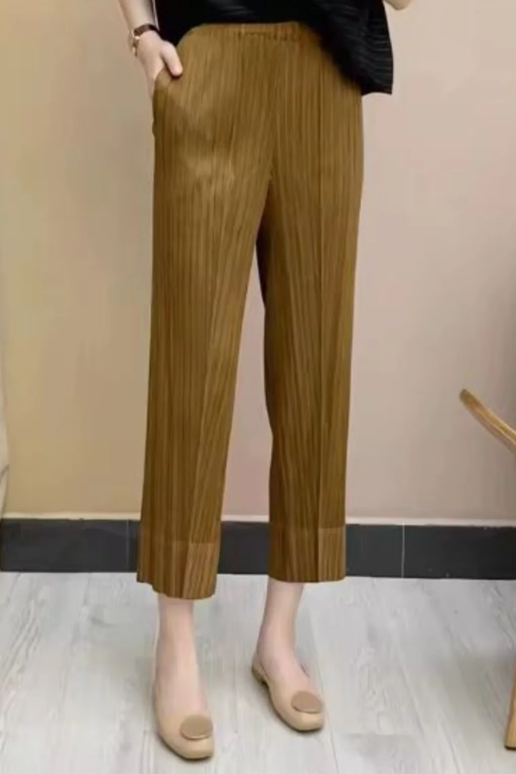 Isolde | Women Pleated Cropped Wide Leg Trousers with Elasticated Waist - Image 8