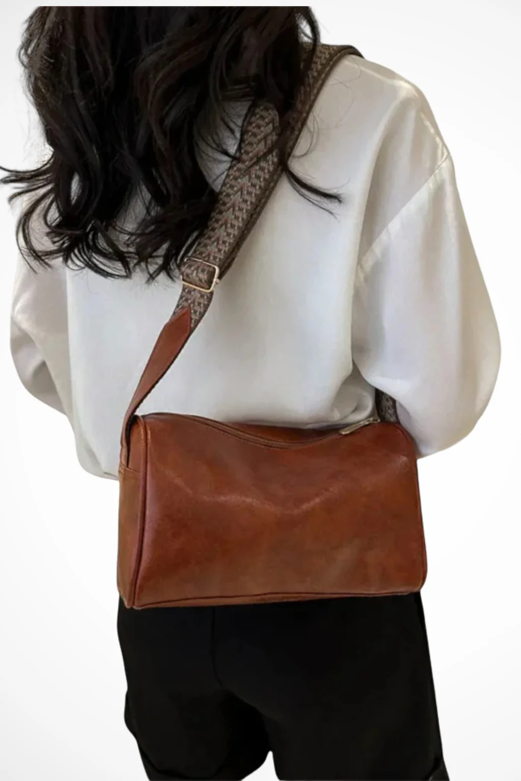Lori | Women Wide Strap Crossbody Shoulder Bag - Image 3