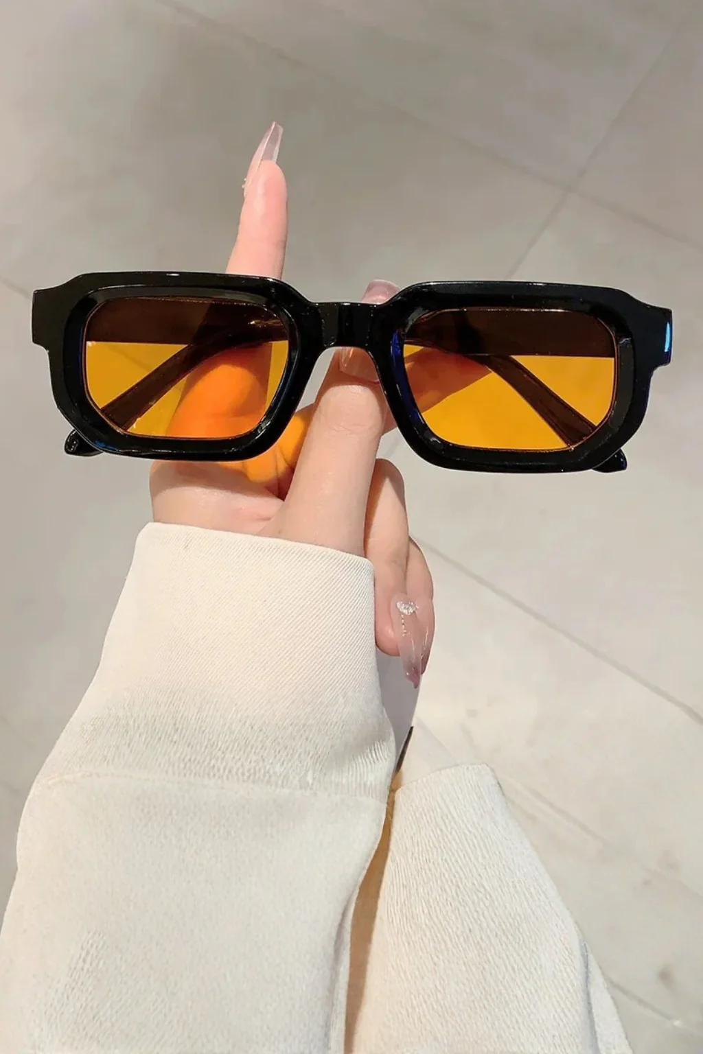 Millicent | Women Rectangle Frame Retro Sunglasses - Image 10