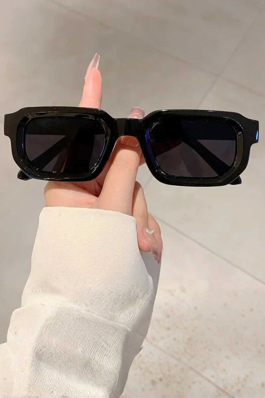 Millicent | Women Rectangle Frame Retro Sunglasses - Image 12