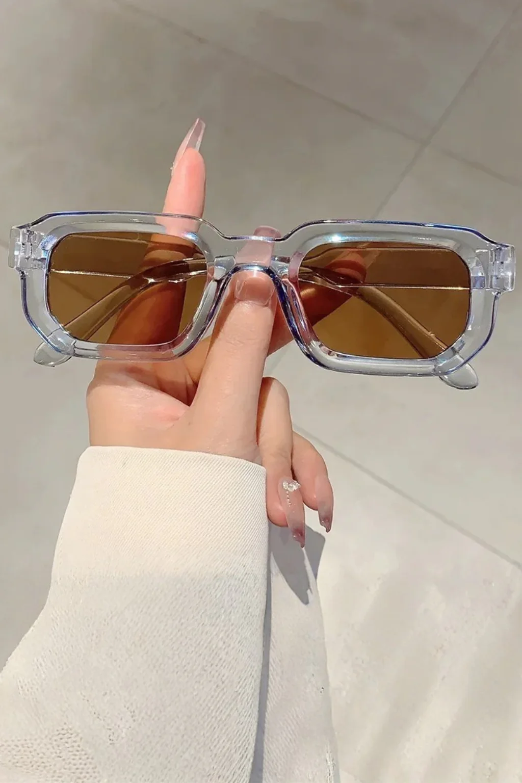 Millicent | Women Rectangle Frame Retro Sunglasses - Image 6
